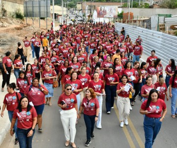 Secretaria de Saúde e Santa Casa realizam 2ª Caminhada do Rim e levam mensagem de prevenção às ruas 